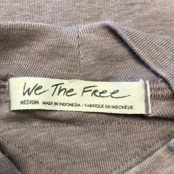 WE THE FREE Josefina Tee Size Medium NWOT - Picture 4 of 7